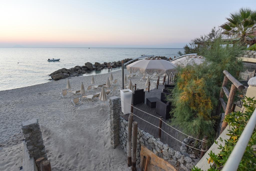 Baia Del Godano Resort & Spa Capo Vaticano Luaran gambar