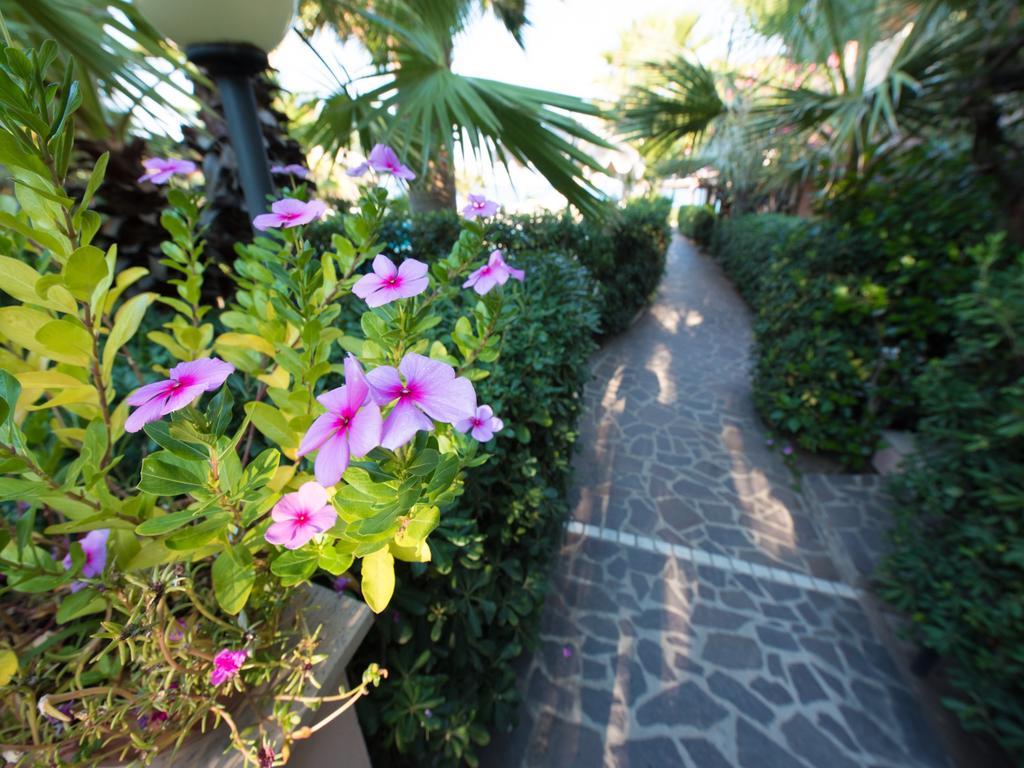 Baia Del Godano Resort & Spa Capo Vaticano Luaran gambar