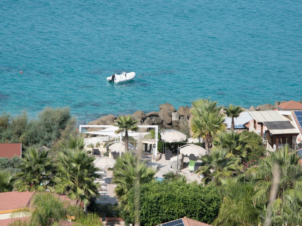 Baia Del Godano Resort & Spa Capo Vaticano Luaran gambar
