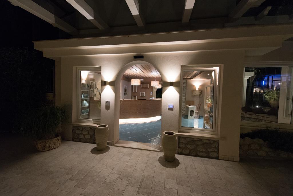 Baia Del Godano Resort & Spa Capo Vaticano Luaran gambar