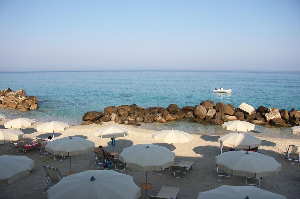 Baia Del Godano Resort & Spa Capo Vaticano Luaran gambar